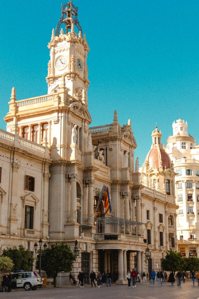 Neoclassical Town Hall of Valencia. Mejores ciudades para inmigrantes en España