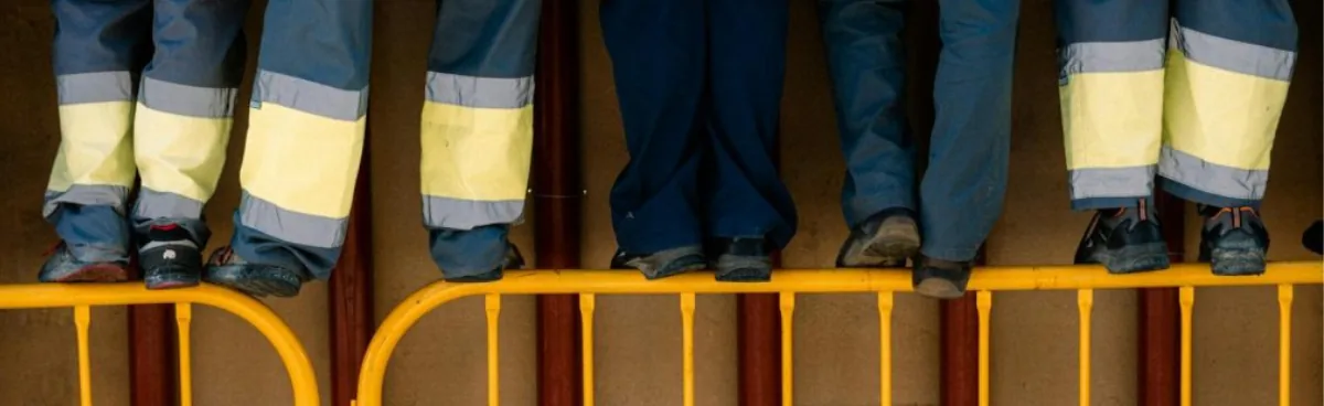 arraigo sociolaboral, cómo va lo mío, expediente de extranjería, trámite de nacionalidad,