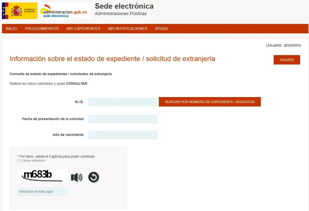 Guía visual para consultar el estado del expediente de extranjería online.